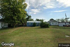 210 W Locust St, Fieldon, IL 62031