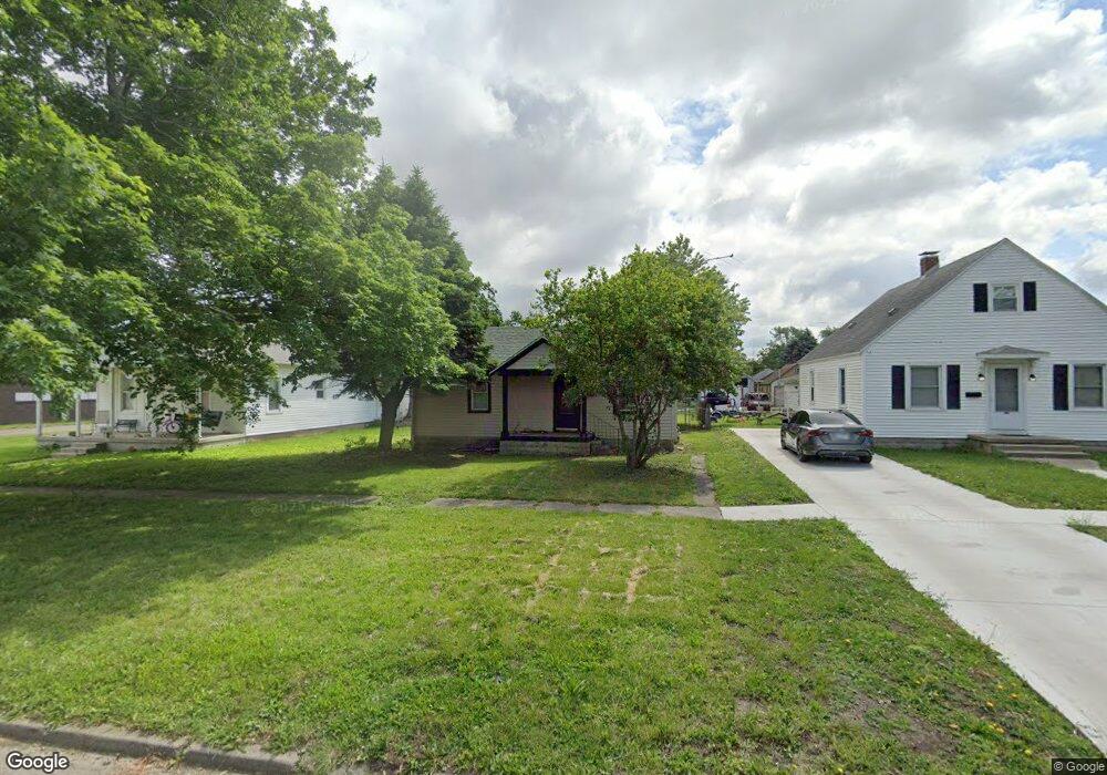 1016 N 12th St, Mattoon, IL 61938 - photo 1