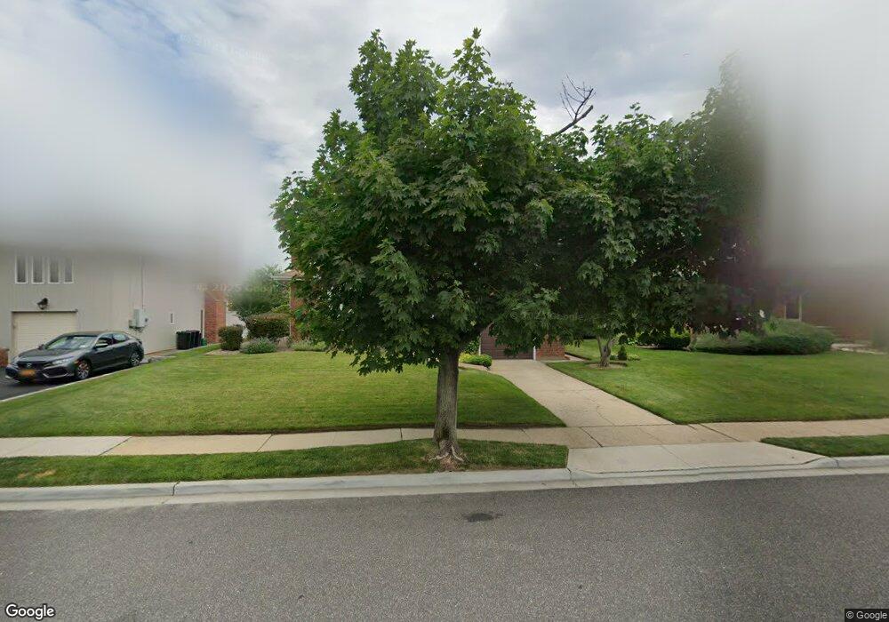 2833 Harbor Rd, Merrick, NY 11566 - photo 1