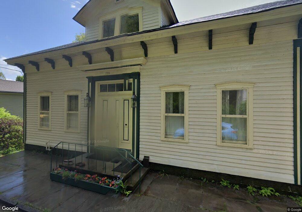 720 Hudson St, Hawley, PA 18428 - photo 1