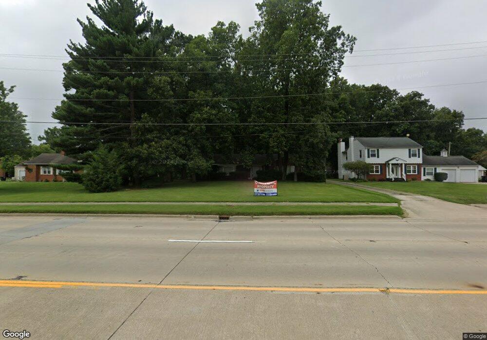 805 N Keller Dr unit 809, Effingham, IL 62401 - photo 1