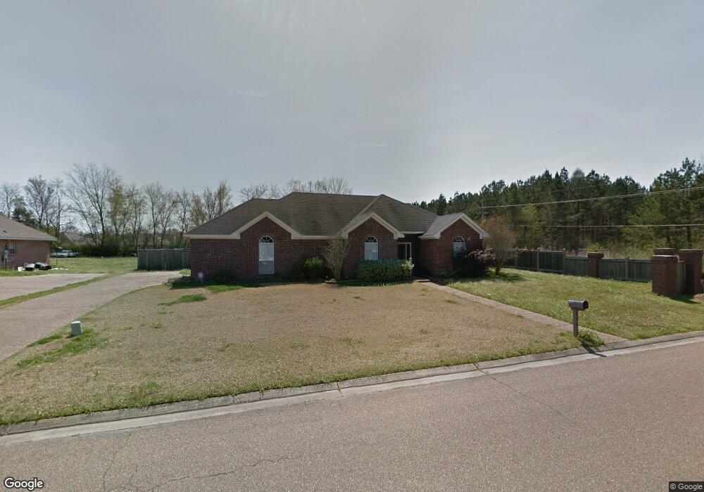 201 Charlene Dr, Byram, MS 39272 - photo 1