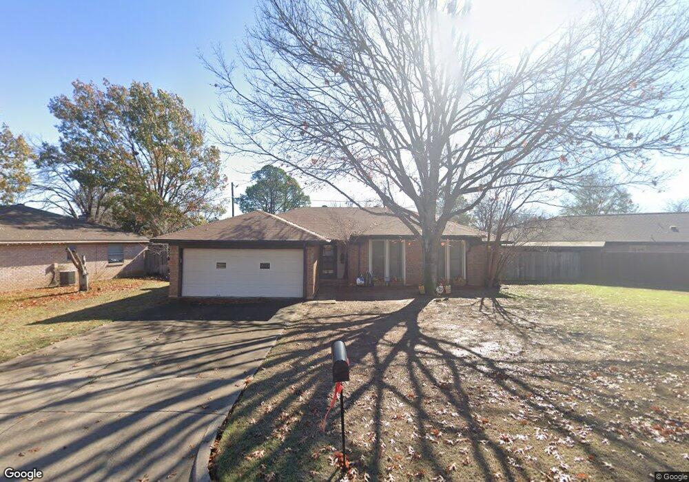 7904 Ulster Dr, North Richland Hills, TX 76180 - photo 1