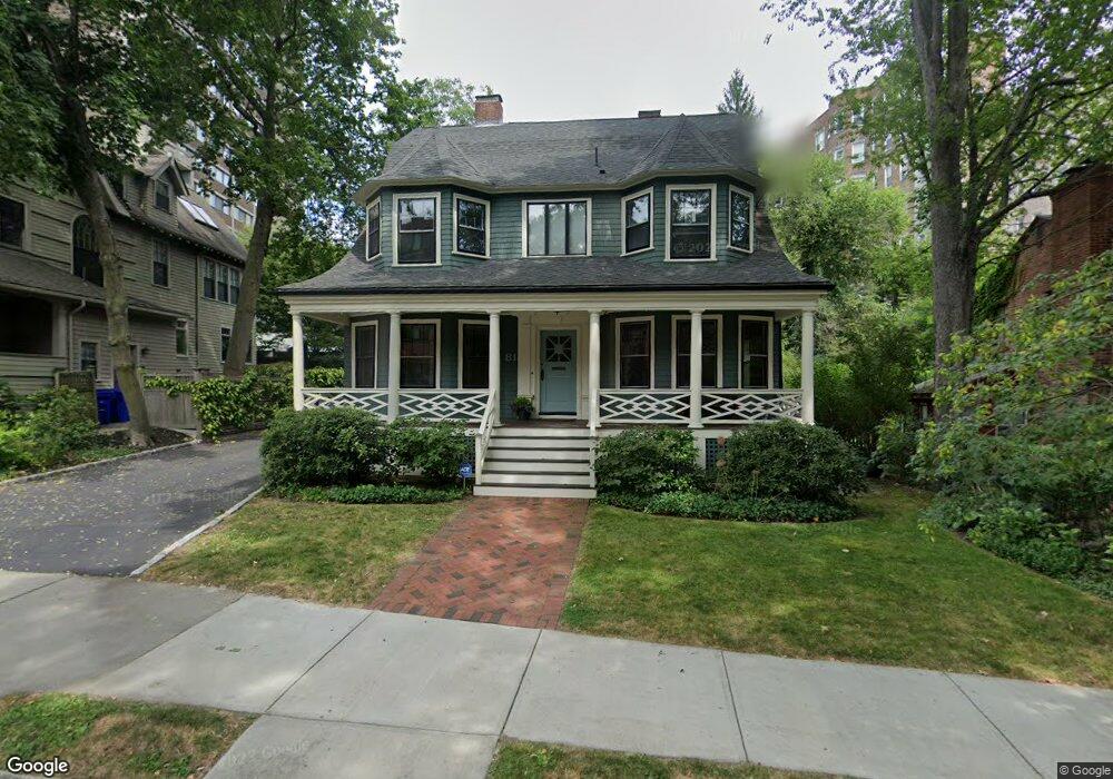 81 Griggs Rd, Brookline, MA 02446 - photo 1