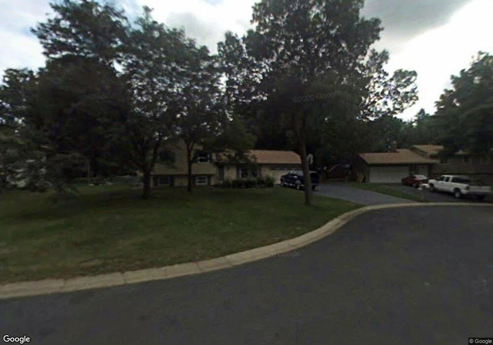 10621 104th Place N, Maple Grove, MN 55369 - photo 1