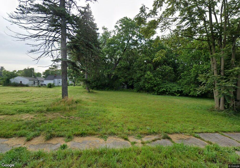 1406 N Franklin Ave, Flint, MI 48506 - photo 1