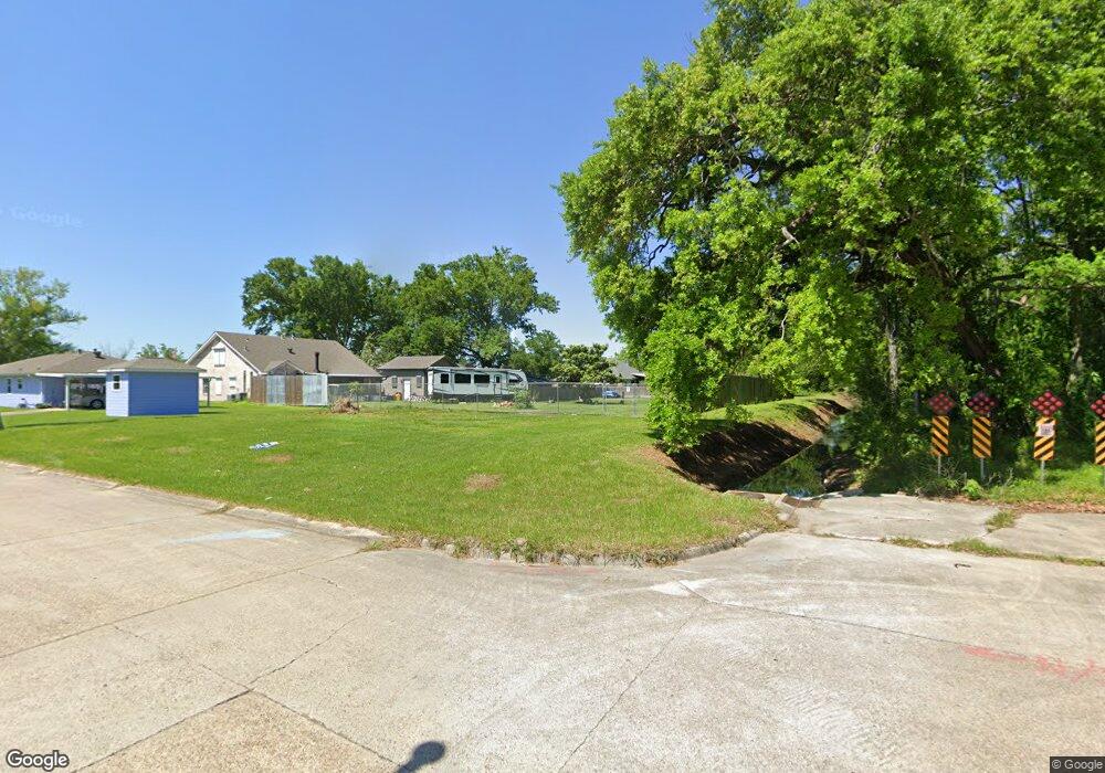 403 Meadows Dr, Destrehan, LA 70047 - photo 1