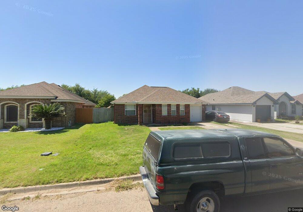 827 N 7 1/2 St, Alamo, TX 78516 - photo 1