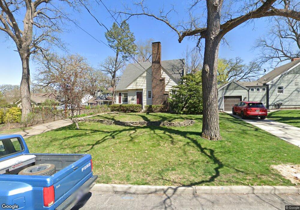 1411 41st Place, Des Moines, IA 50311 - photo 1