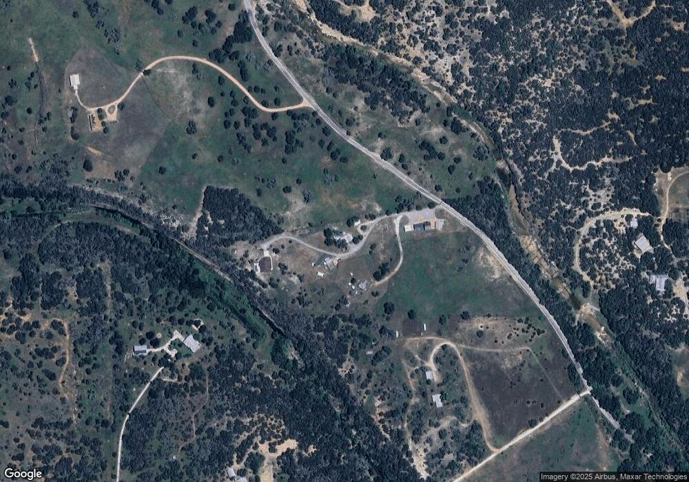 98 Betts Rd, Fredericksburg, TX 78624 - photo 1