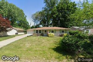 1300 8th Street Ct, Hampton, IL 61256
