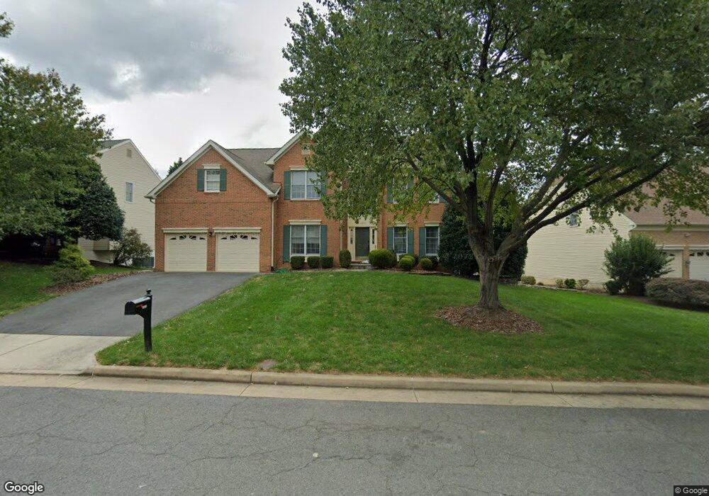 10876 Hunter Gate Way, Reston, VA 20194 - photo 1