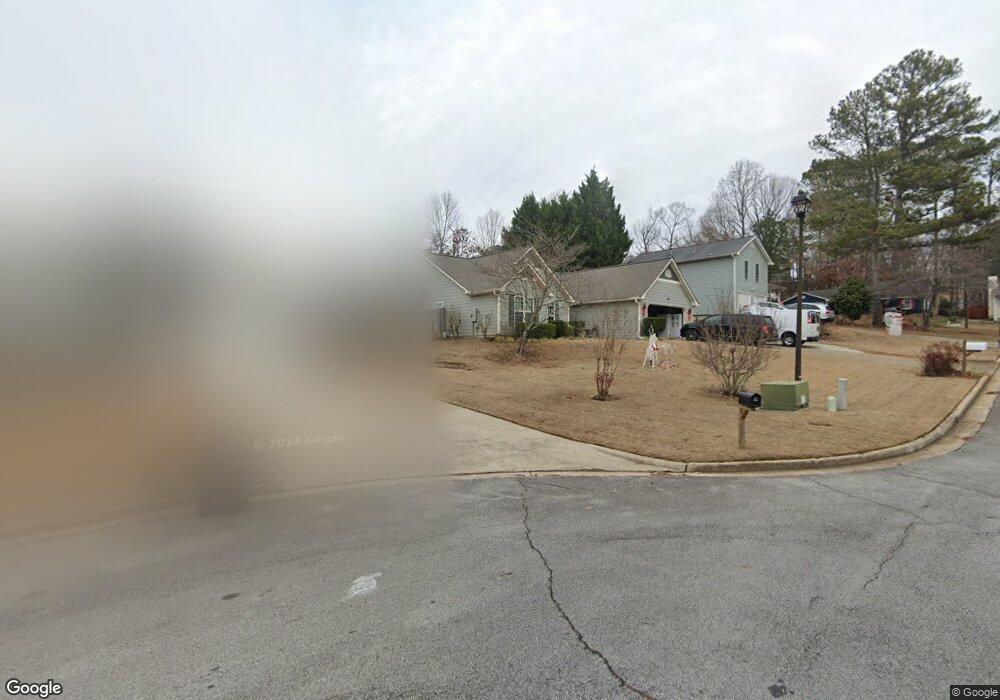 638 Edwards Ct, Sugar Hill, GA 30518 - photo 1