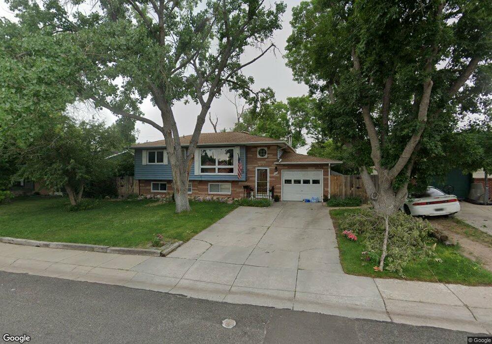 907 Taft Ave, Cheyenne, WY 82001 - photo 1