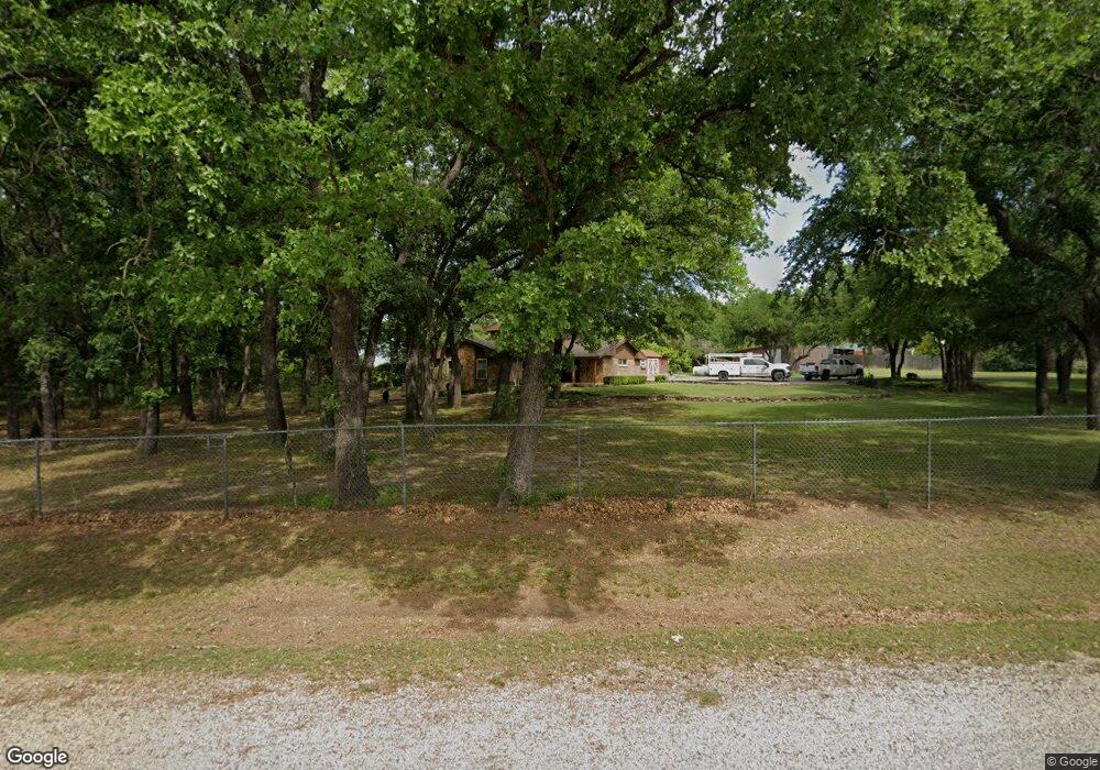 2000 Oakcrest Ct, Azle, TX 76020 - photo 1