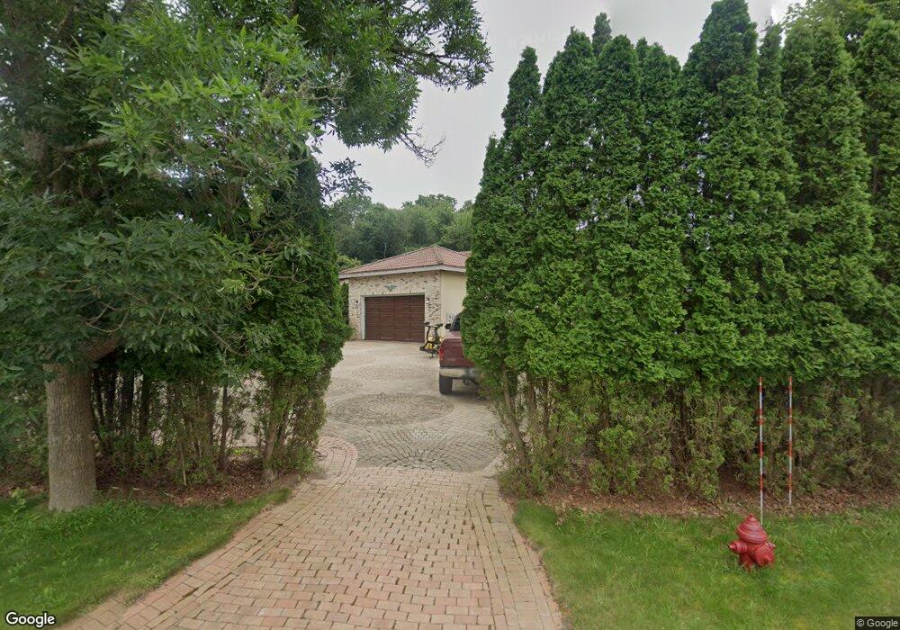 16 Longmeadow Rd, North Dartmouth, MA 02747 - photo 1