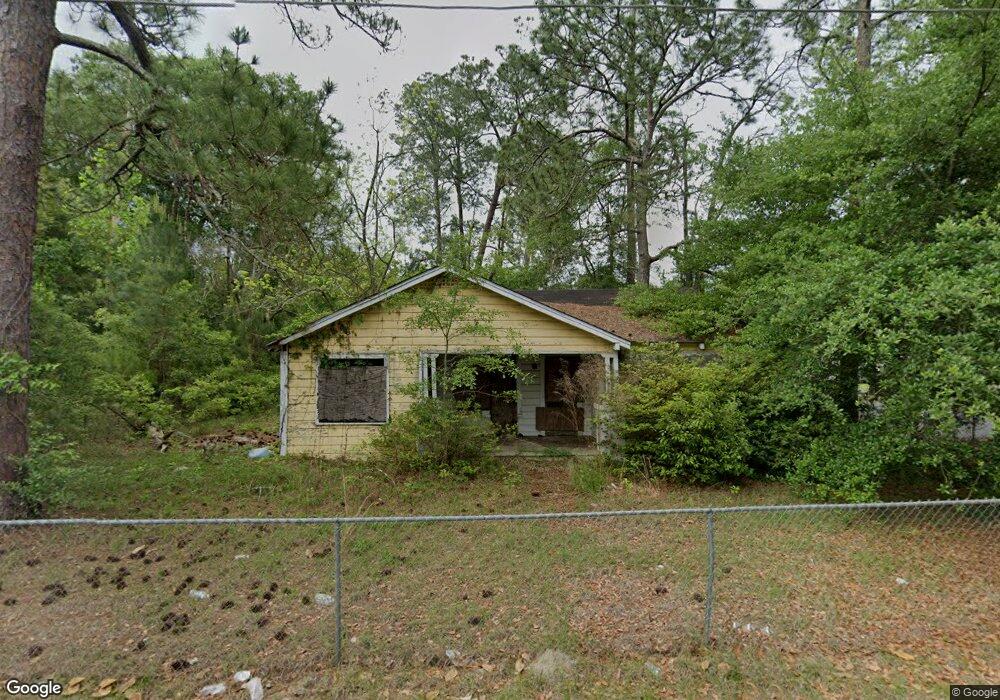 821 5th Ave SW, Moultrie, GA 31768 - photo 1