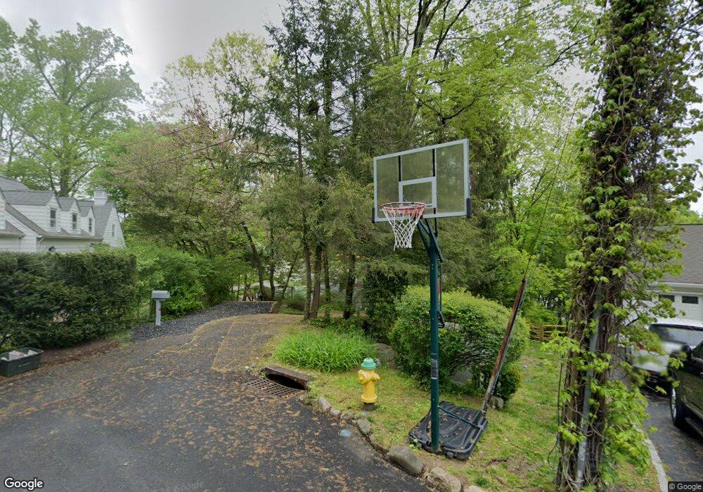 48 Iroquois Rd, Pleasantville, NY 10570 - photo 1