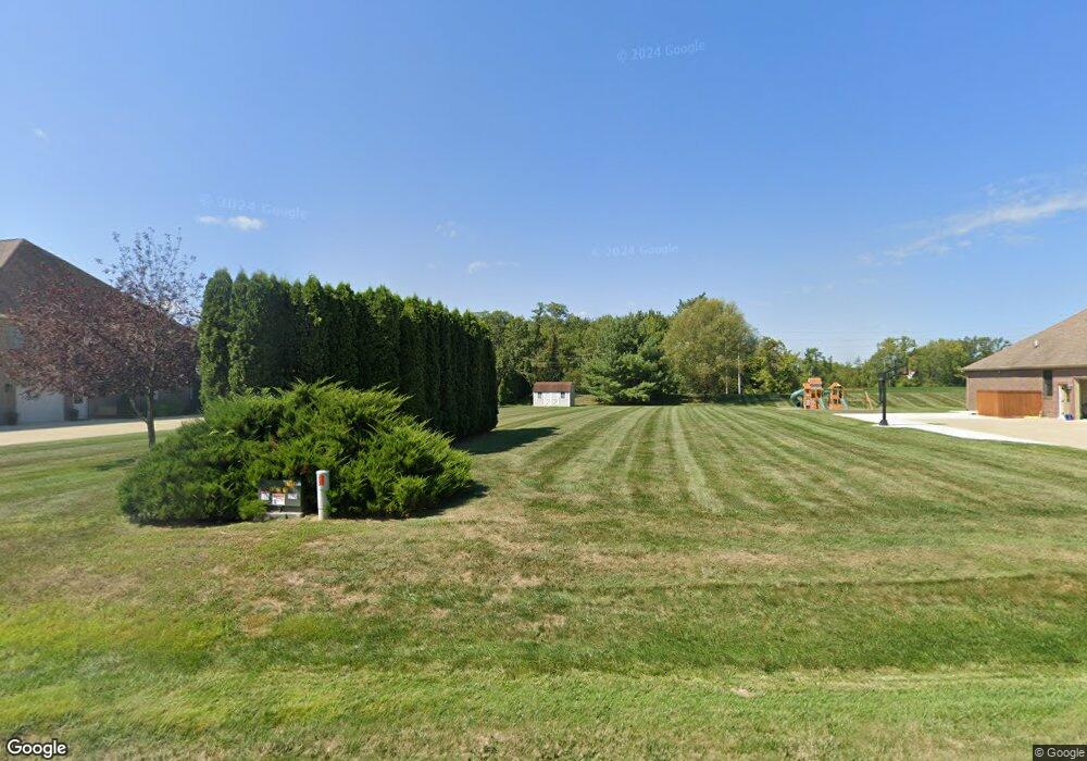 5000 Somerset Ct, Columbus, IN 47201 - photo 1