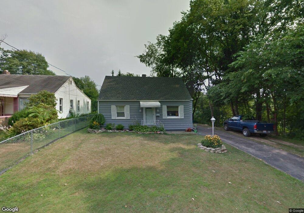 70 W Lewis St, Struthers, OH 44471 - photo 1