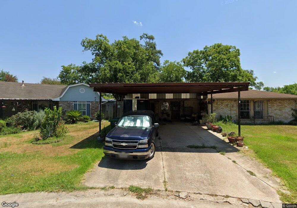 8706 Glenhouse Ct, Houston, TX 77088 - photo 1