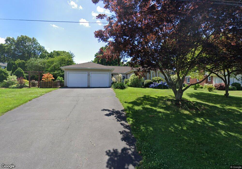 105 Farmingdale Rd, Wethersfield, CT 06109 - photo 1