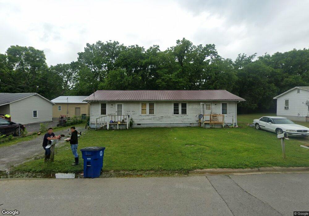 105 W End Cir unit 105, Shelbyville, TN 37160 - photo 1