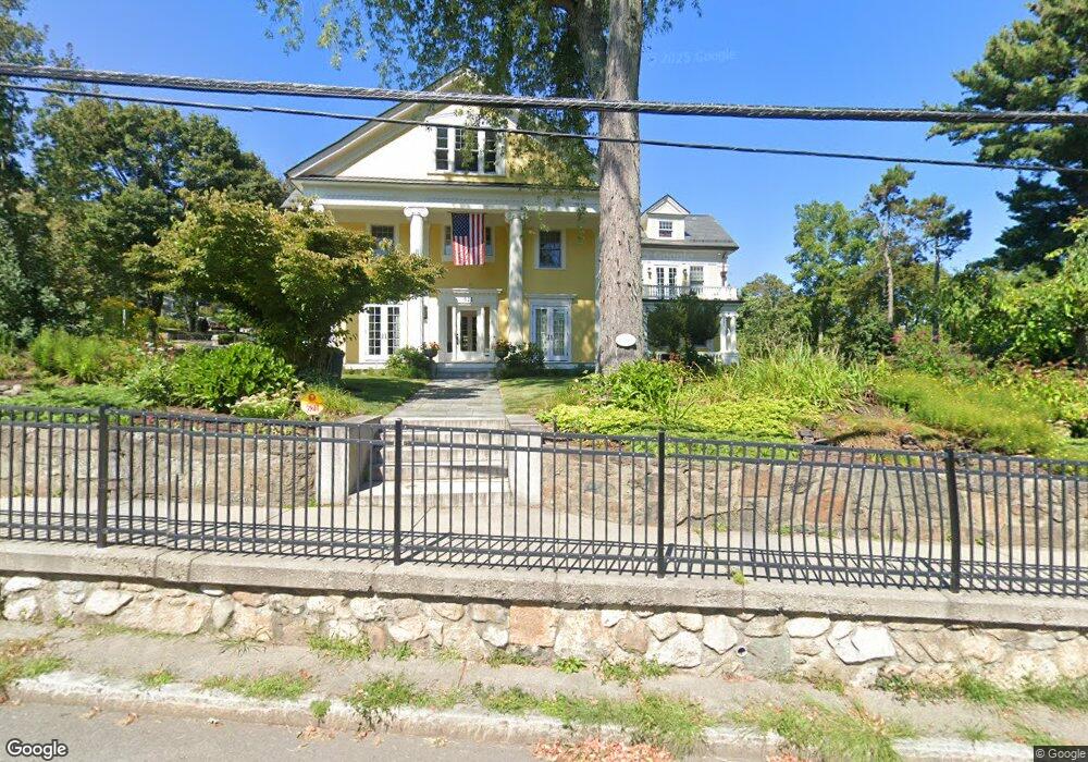 621 Centre St, Newton, MA 02458 - photo 1