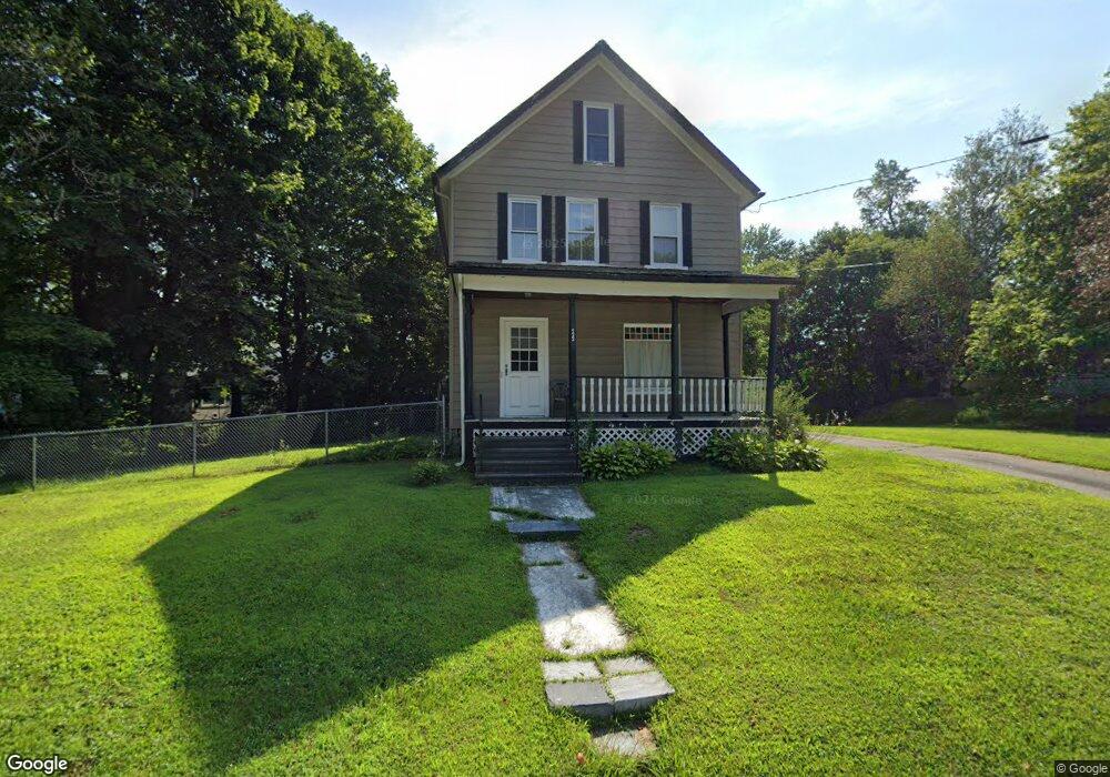 122 Baxter St, Rutland, VT 05701 - photo 1