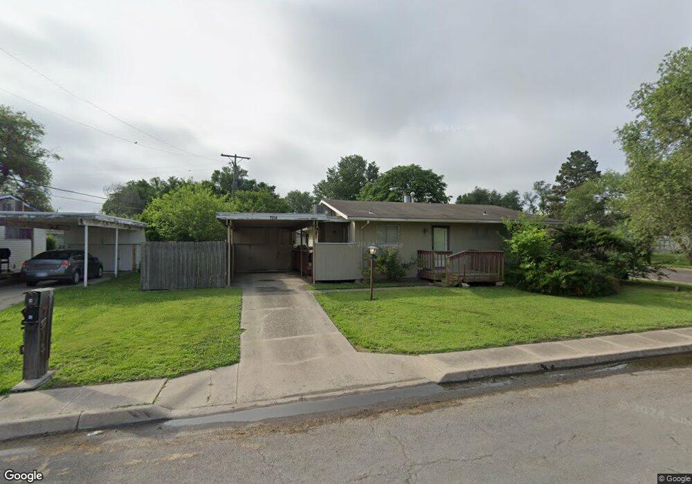 7214 SW Greenview Dr, Topeka, KS 66619 - photo 1