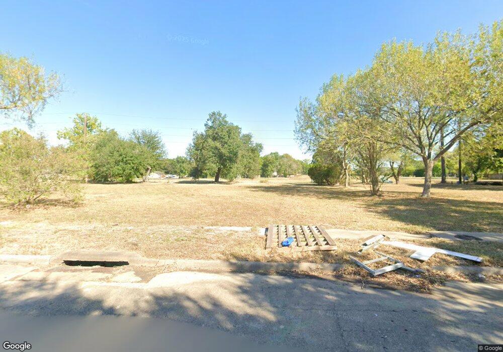 8014 Breezeway St, Houston, TX 77040 - photo 1