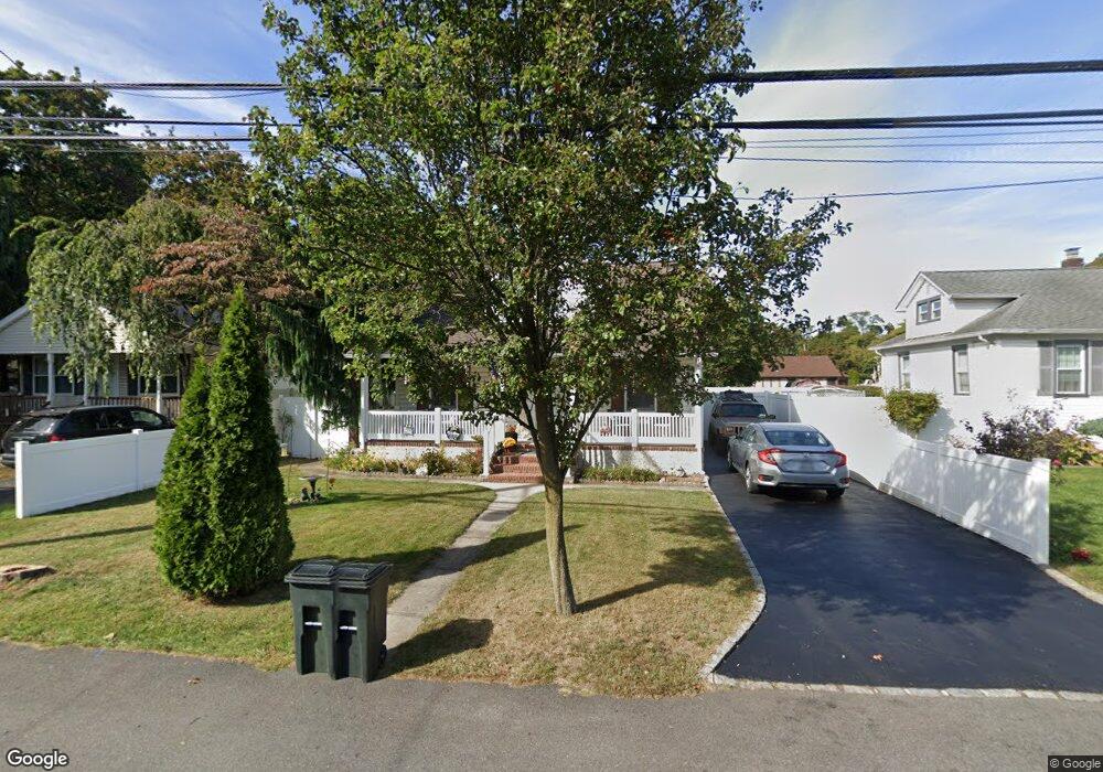 83 Islip Blvd, Islip, NY 11751 - photo 1