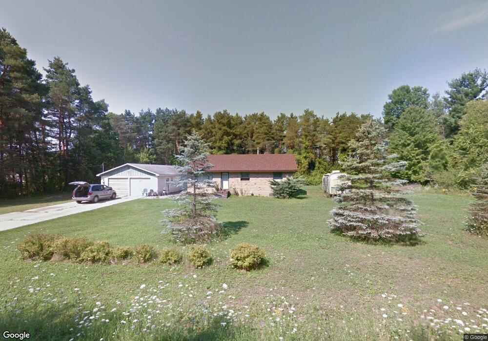 3035 N Aletha Ct, Midland, MI 48642 - photo 1