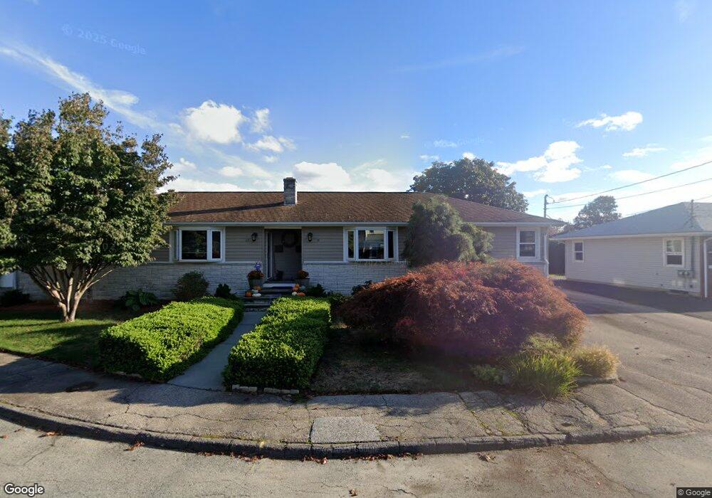 9 Soprano Cir, Cranston, RI 02920 - photo 1