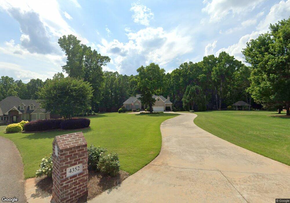 4352 Homestead Dr, Gainesville, GA 30506 - photo 1