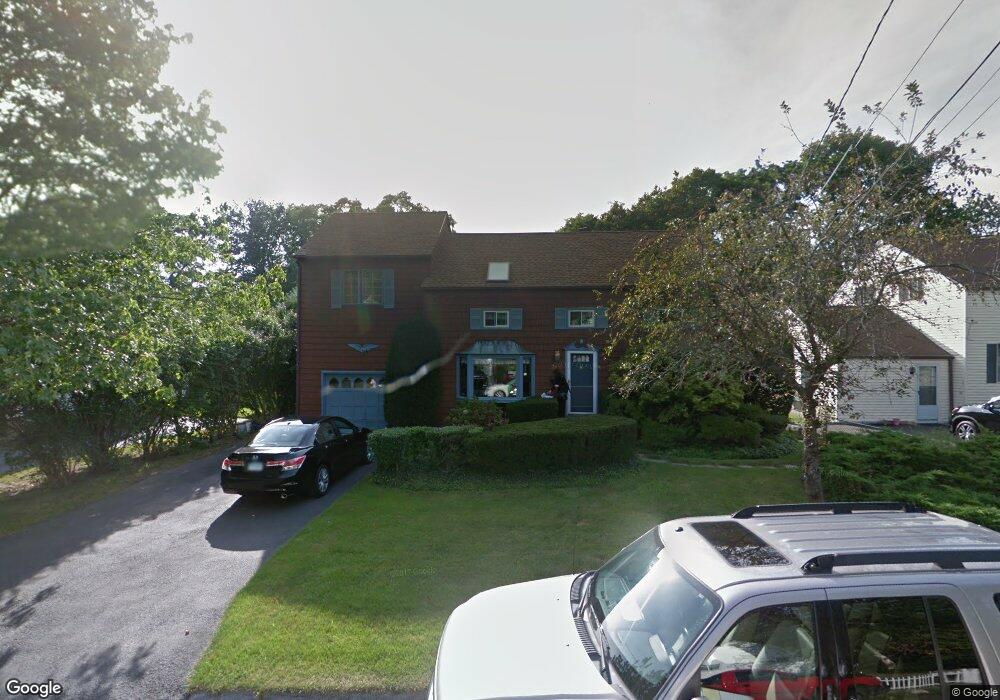 21 Amherst Rd, Riverside, CT 06878 - photo 1