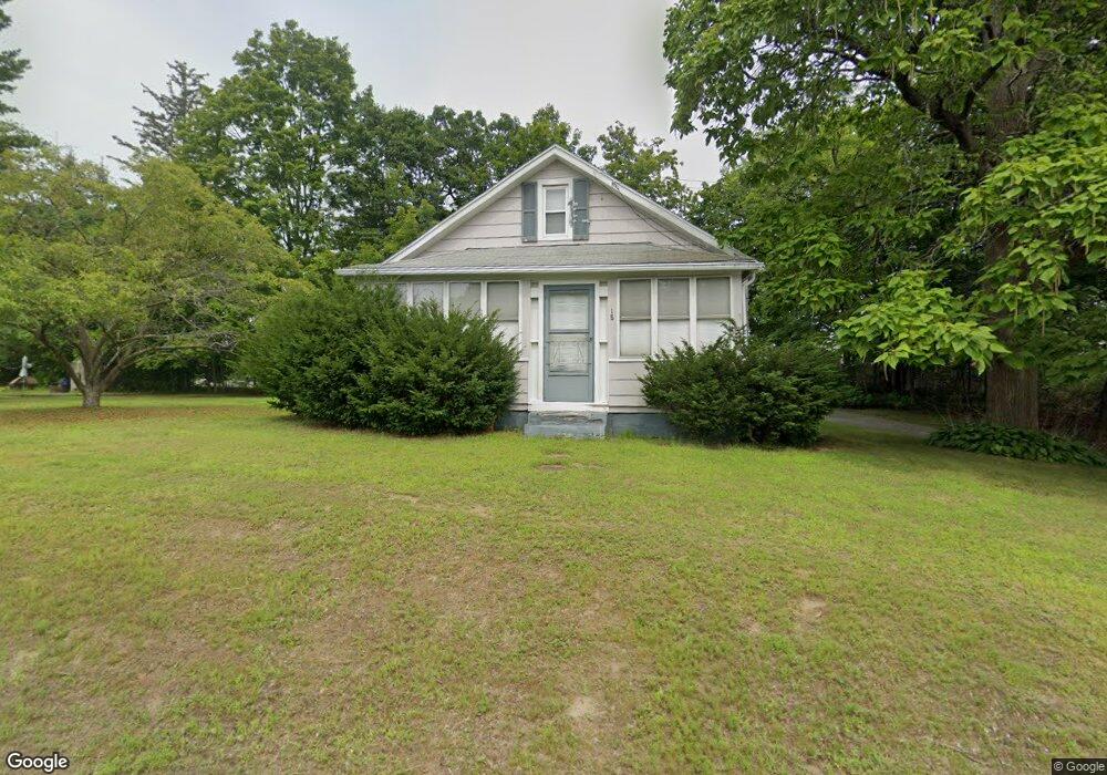 18 Swan Ave, Ludlow, MA 01056 - photo 1