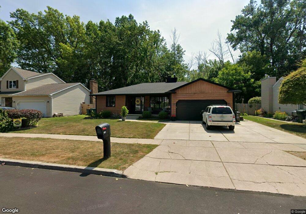 925 Castlebar Dr, North Tonawanda, NY 14120 - photo 1