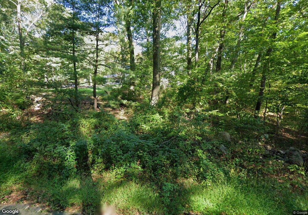 54 Twin Oak Ln, Wilton, CT 06897 - photo 1