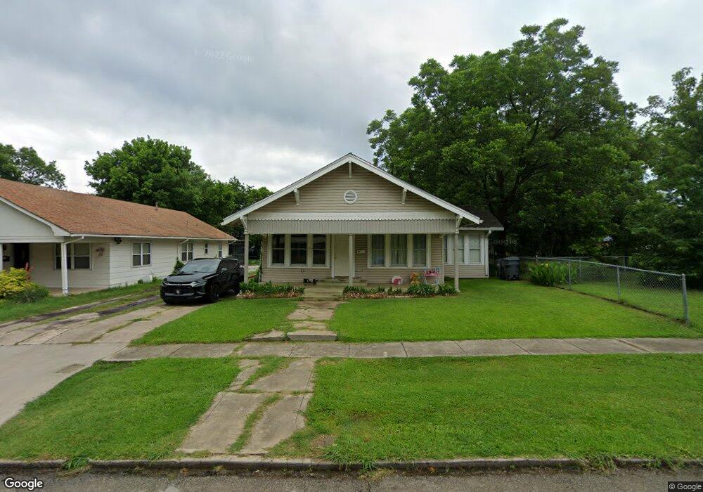 15 7th Ave NW, Ardmore, OK 73401 - photo 1