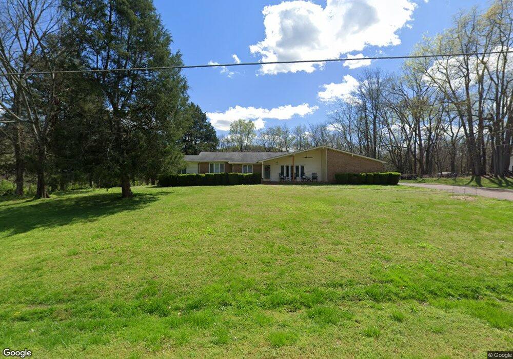 205 Ridgewood Rd, Franklin, TN 37064 - photo 1