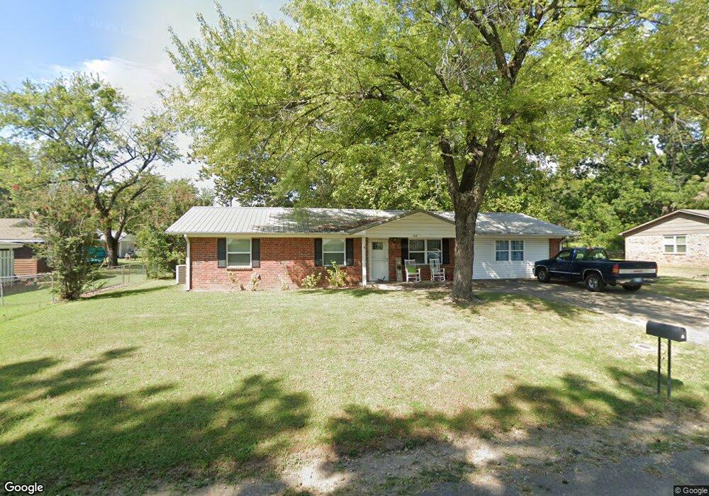 502 Pecan St, Muldrow, OK 74948 - photo 1