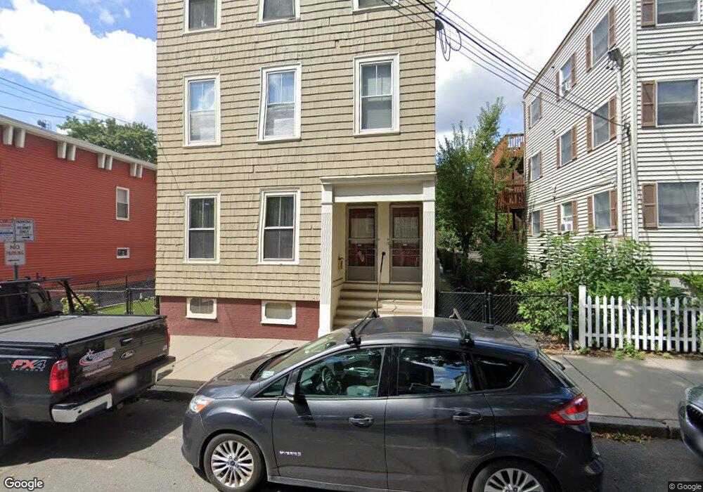 151 3rd St unit 3, Cambridge, MA 02141 - photo 1