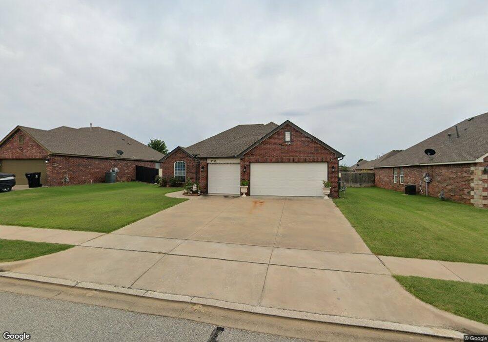 3305 E Hudson St, Broken Arrow, OK 74014 - photo 1