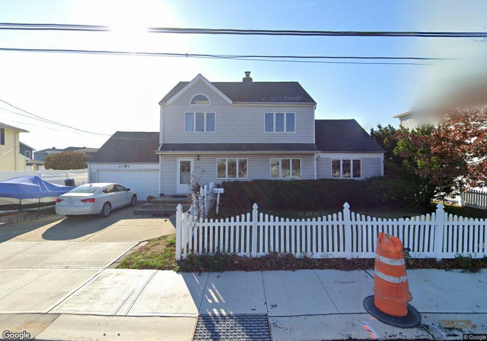 220 California Place S, Island Park, NY 11558 - photo 1