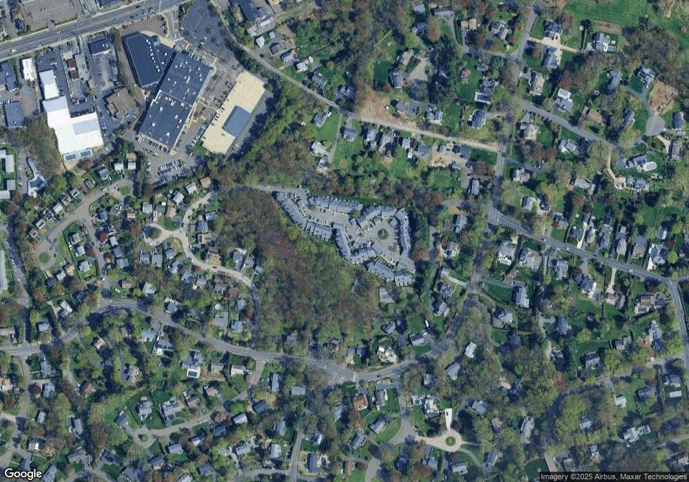 40 Strathmore Ln, Westport, CT 06880 - photo 1