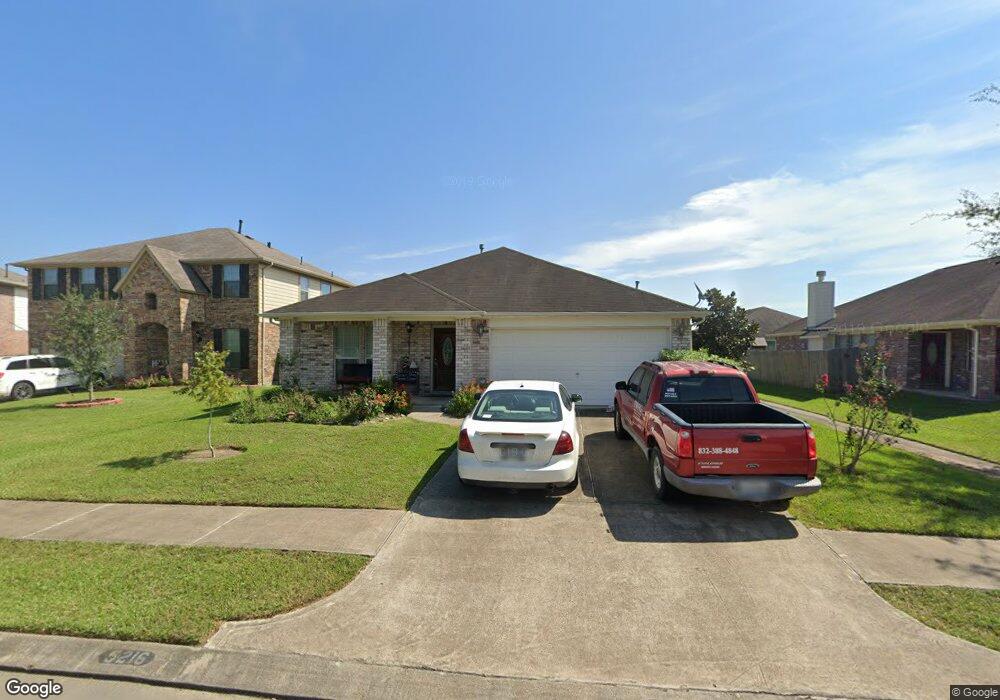 5216 Everts Ave, Alvin, TX 77511 - photo 1
