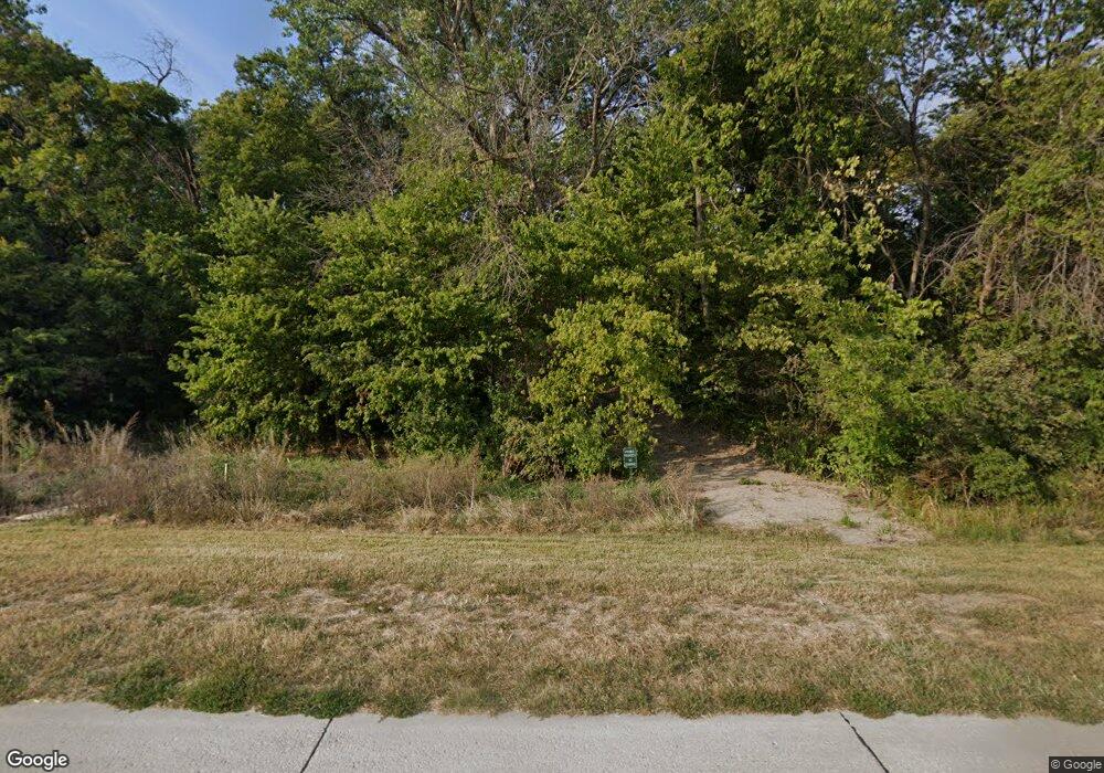 7908 Molokai Dr, Papillion, NE 68046 - photo 1