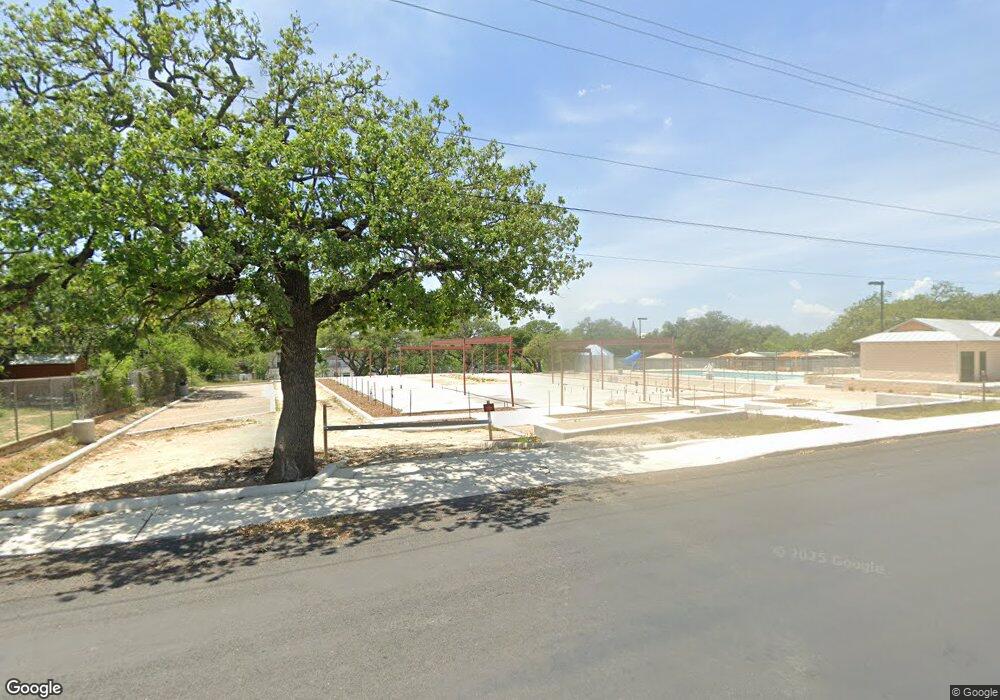 103 W Travis St, Fredericksburg, TX 78624 - photo 1