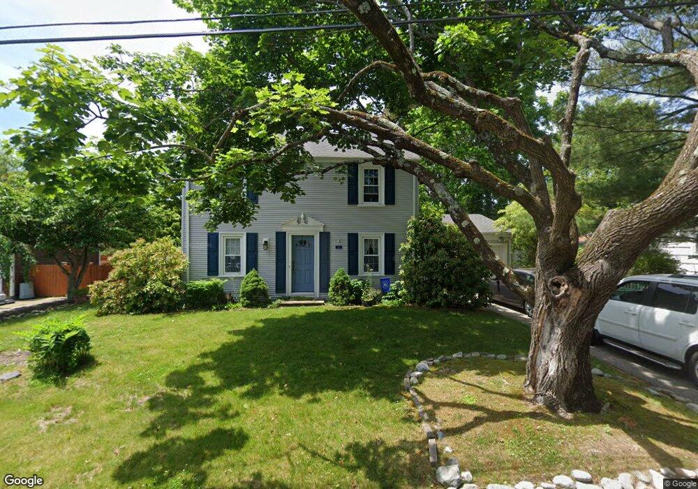 11 Cloverdale Rd, Cranston, RI 02905 - photo 1
